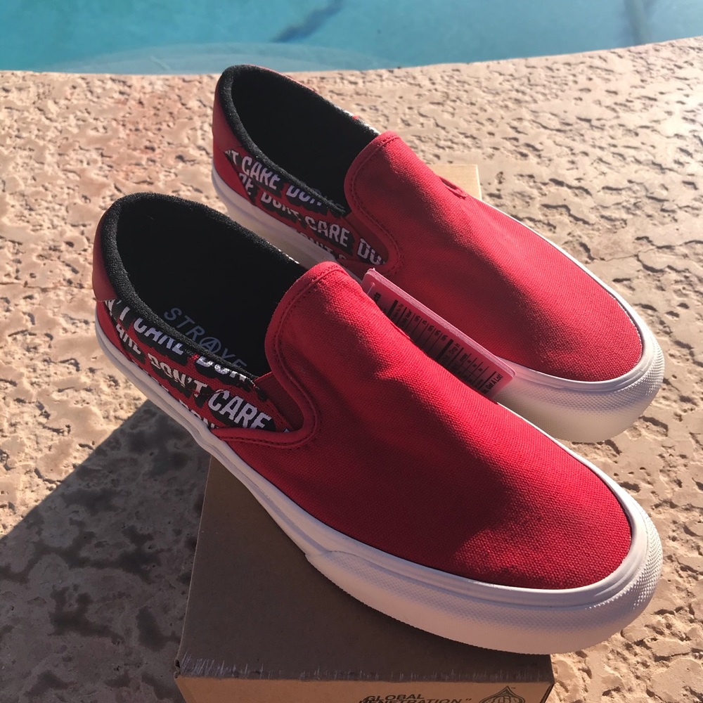 New! Ventura Don’t Care Slip ons